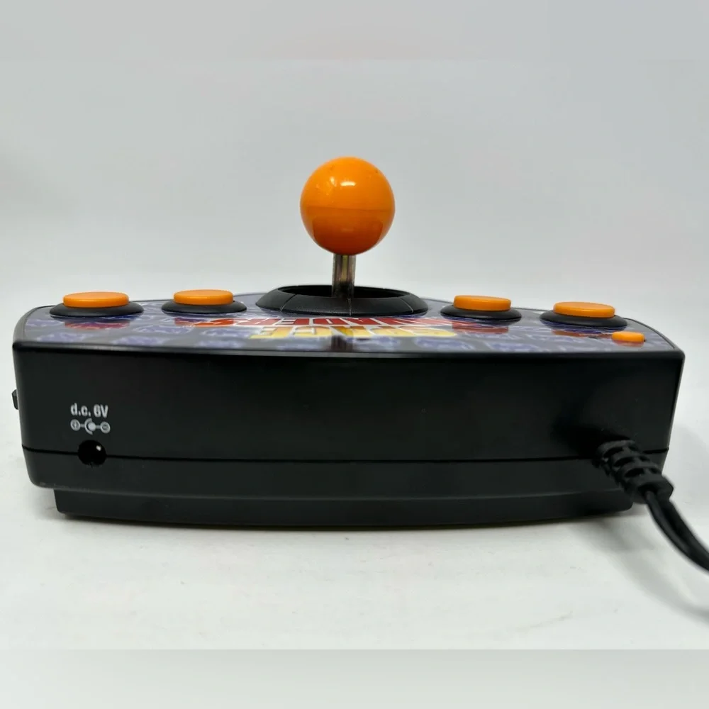Space Invaders 5-in-1 Plug N Play TV Game Radica 2003 Tested Working